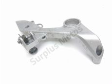 Platine avant droite