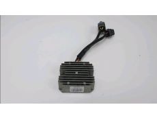 Regulateur de tension