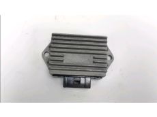 Regulateur de tension