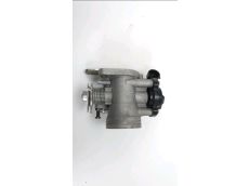 Corps d'injection droit