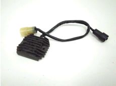 Regulateur de tension