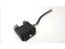 Regulateur de tension