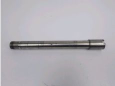 Axe de roue avant