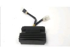 Regulateur de tension