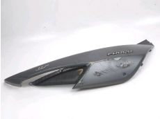 Carenage arriere droit