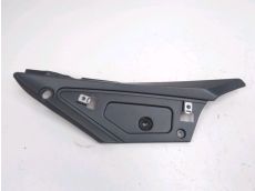 Carenage avant droit