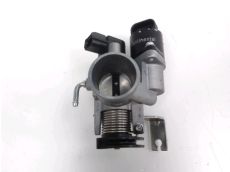 Corps d'injection droit