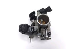 Corps d'injection droit
