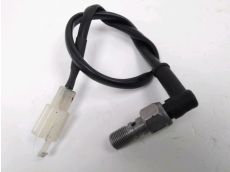 Contacteur de stop avant