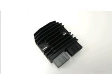 Regulateur de tension