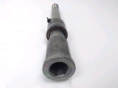 Axe de roue avant