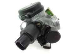 Corps d'injection gauche