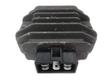 Regulateur de tension