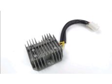 Regulateur de tension