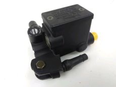 Maitre cylindre frein av complet