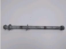 Axe de roue arriere