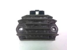 Regulateur de tension
