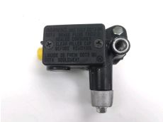 Maitre cylindre frein av complet