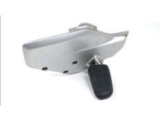 Platine avant droite