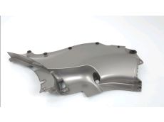 Cache lateral gauche