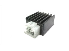 Regulateur de tension