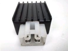 Regulateur de tension