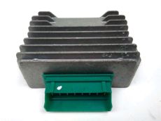 Regulateur de tension