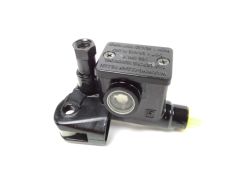 Maitre cylindre frein av complet