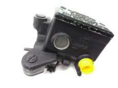 Maitre cylindre frein av complet