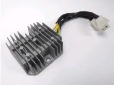 Regulateur de tension