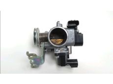 Corps d'injection droit