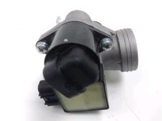 Corps d'injection droit