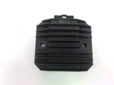Regulateur de tension