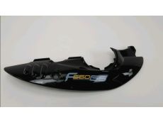 Carenage arriere droit