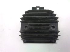 Regulateur de tension