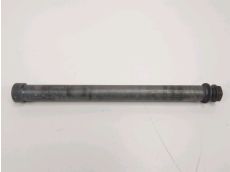 Axe de roue arriere