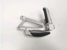 Platine et repose pieds arriere gauche