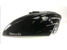 Carenage arriere droit