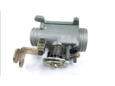 Corps d'injection droit