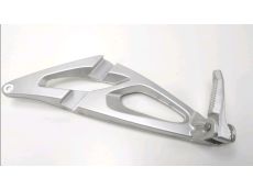 Platine et repose pieds arriere gauche