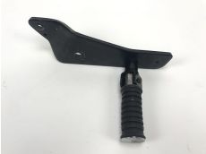 Platine et repose pieds arriere droit