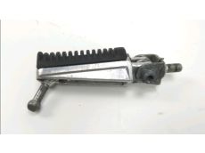 Repose pieds avant gauche