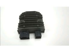 Regulateur de tension