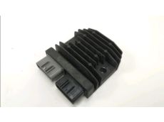 Regulateur de tension