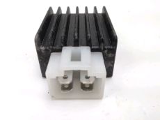 Regulateur de tension