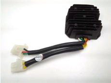 Regulateur de tension