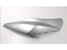 Carenage arriere droit