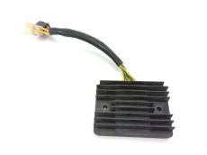 Regulateur de tension