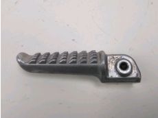 Repose pieds arriere droit