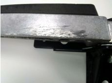 Repose pieds arriere droit